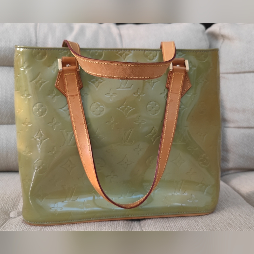 Authentic LV Houston  Vernis Bag
